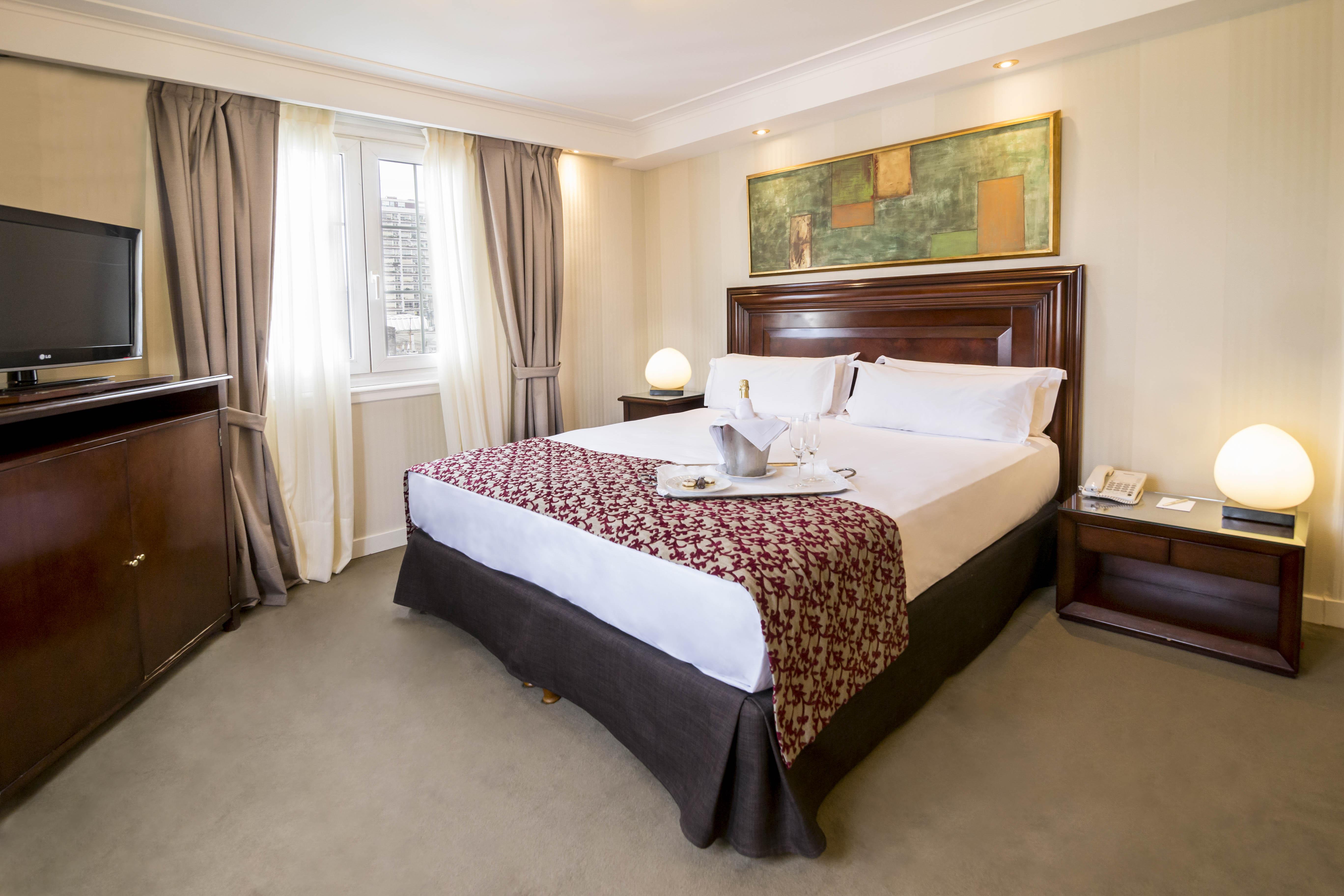Claridge Hotel Μπουένος Άιρες Εξωτερικό φωτογραφία A bedroom at the hotel