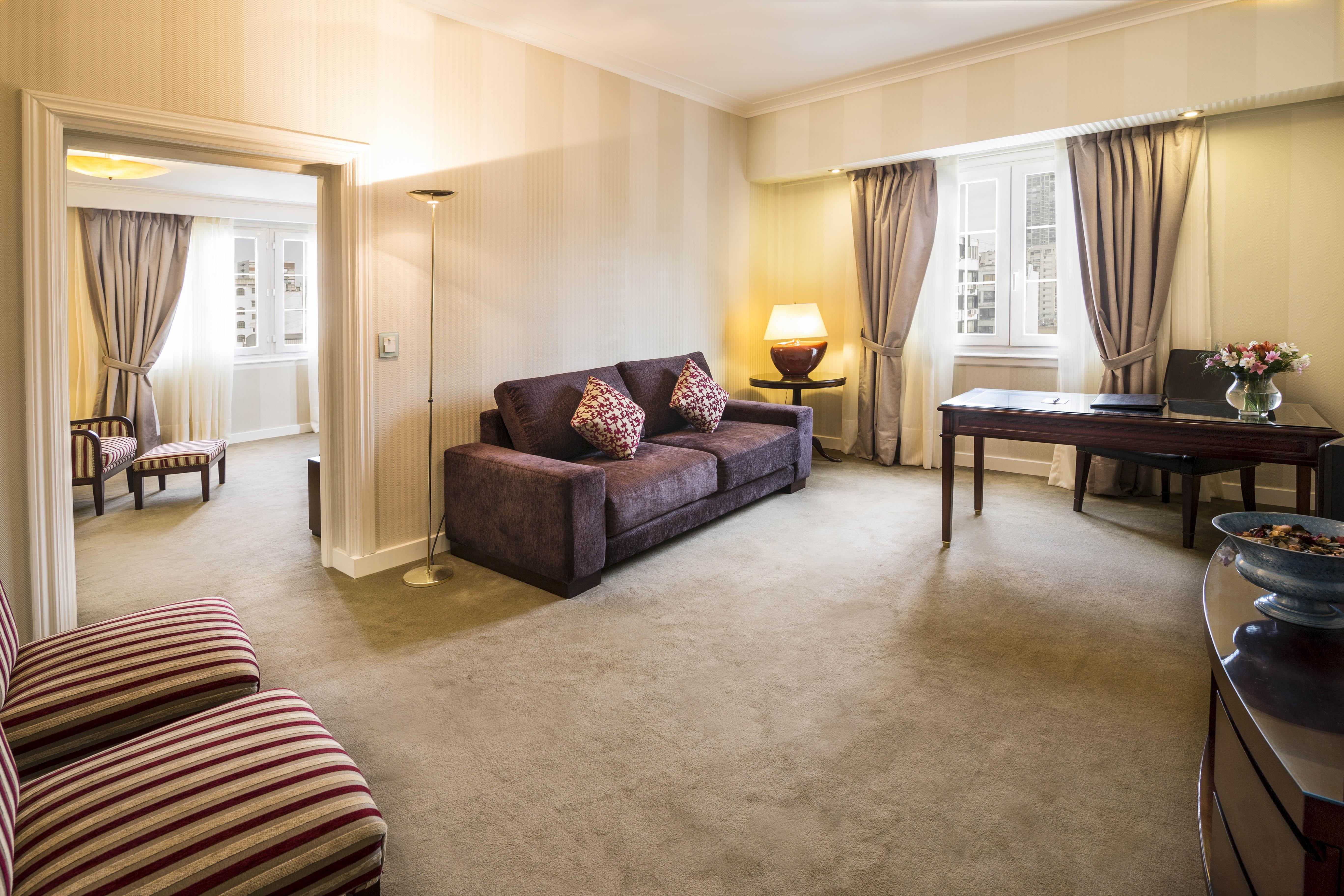 Claridge Hotel Μπουένος Άιρες Εξωτερικό φωτογραφία A suite at the hotel