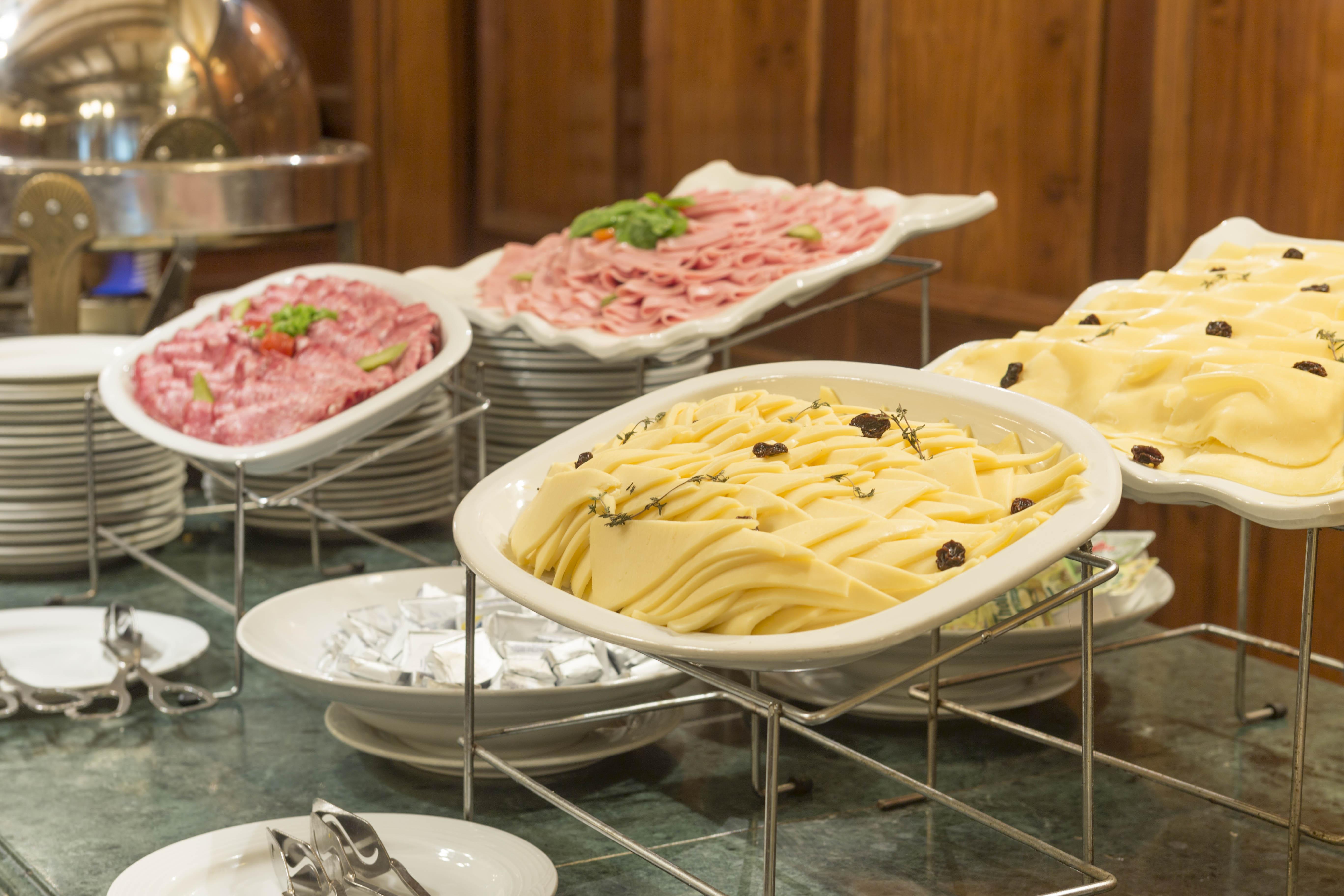 Claridge Hotel Μπουένος Άιρες Εξωτερικό φωτογραφία A selection of cold cuts