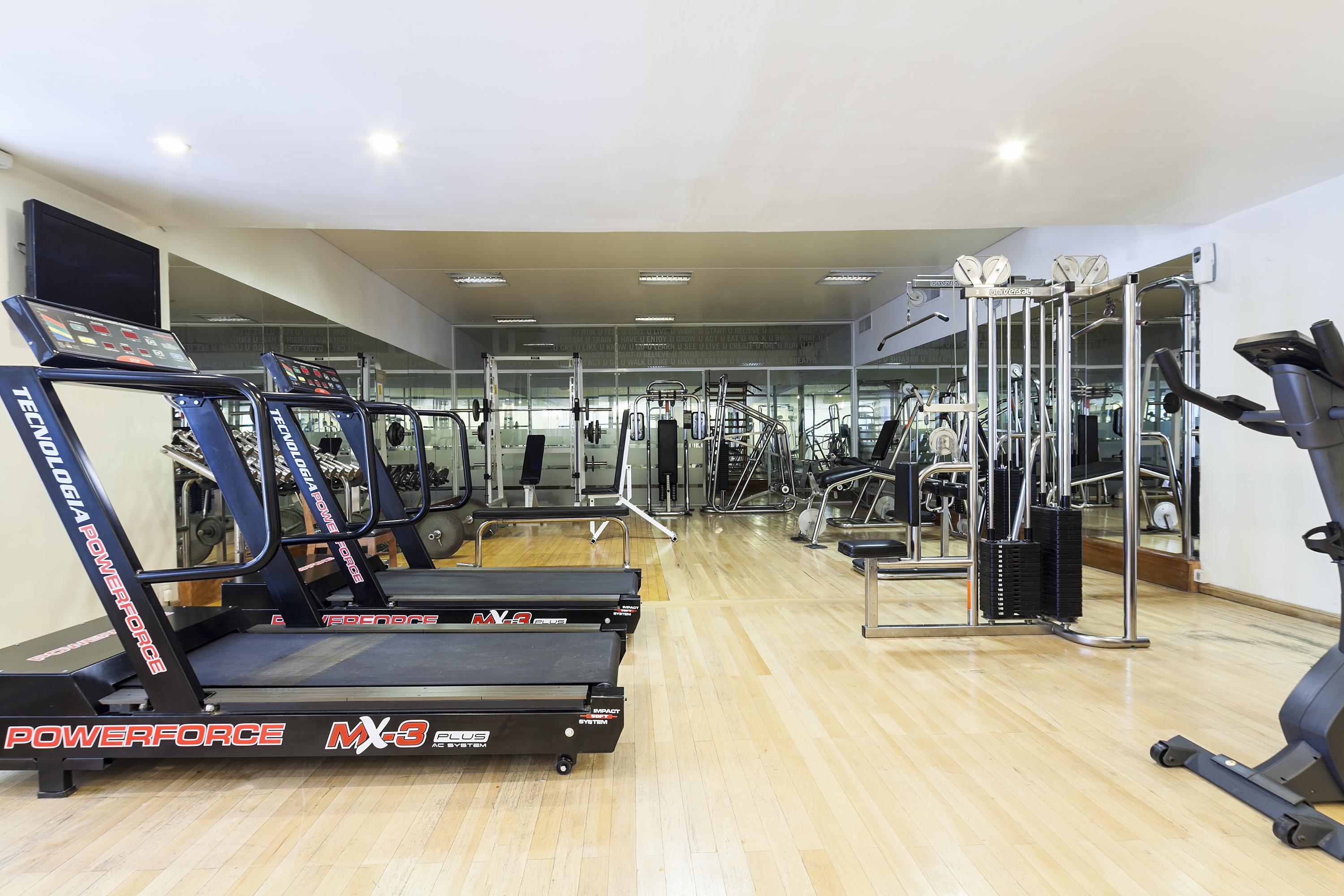 Claridge Hotel Μπουένος Άιρες Εξωτερικό φωτογραφία The gym at the hotel