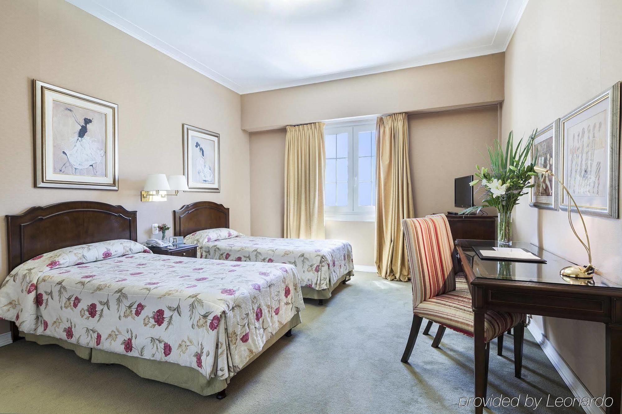 Claridge Hotel Μπουένος Άιρες Εξωτερικό φωτογραφία A room at the hotel