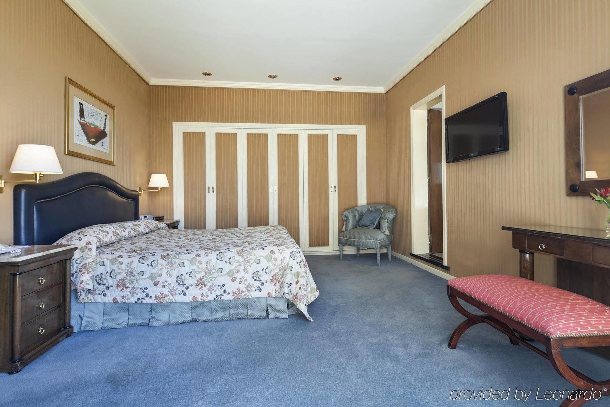 Claridge Hotel Μπουένος Άιρες Εξωτερικό φωτογραφία A bedroom at the hotel